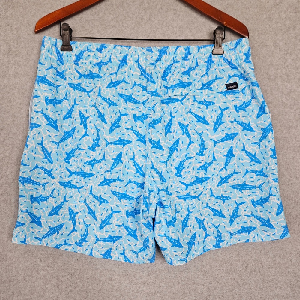 Chubbies Mens The Shark Sides 5.5" Classic Swim Trunks Blue Shark Print XL New - Picture 3 of 6